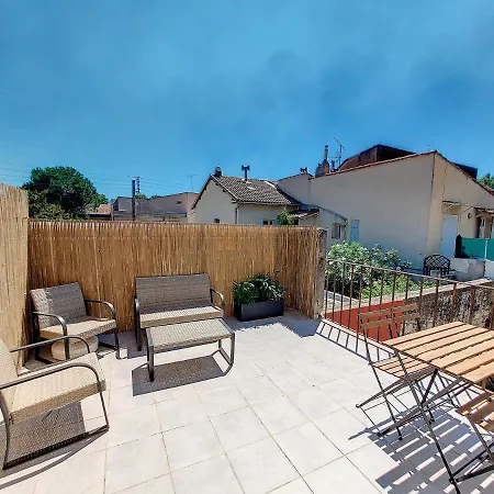 Apartment A 5 Min De L'hyper Centre A Pied Au Calme