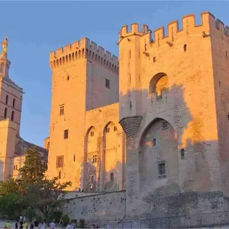 A 5 Min De L'hyper Centre A Pied Au Calme Avignon